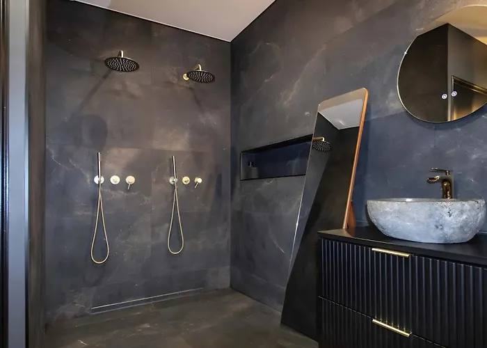 Appartement La Des Arcades Grand Place Sauna Et Balneo *
